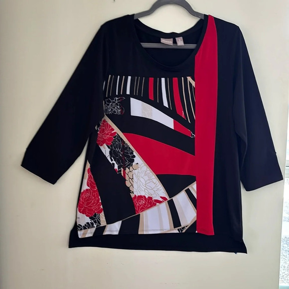 Chico's Top High/Low Side Slit Multi-Colored/Solid Black On Back Size 2/12 - Picture 1 of 8